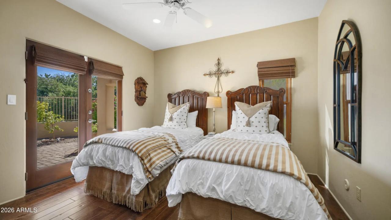 Real Estate Picture 41