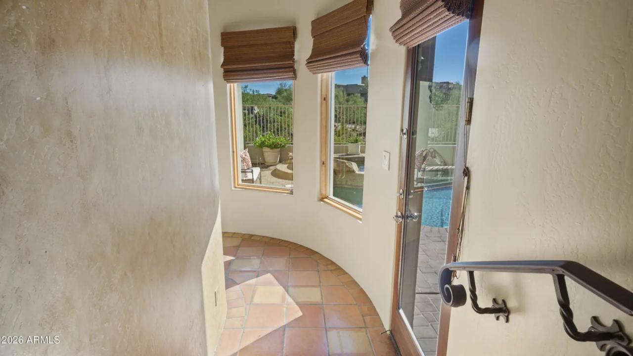 Real Estate Picture 29