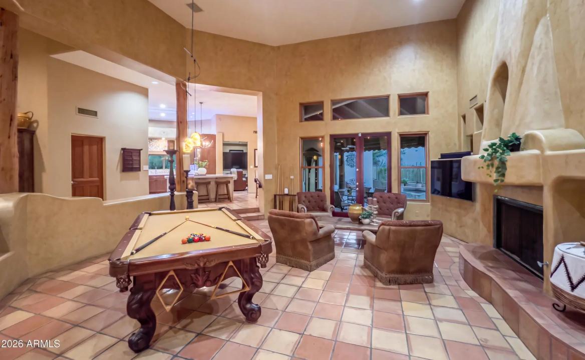 Real Estate Picture 15