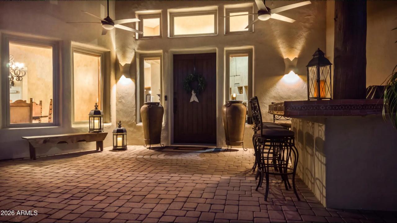 Real Estate Picture 6