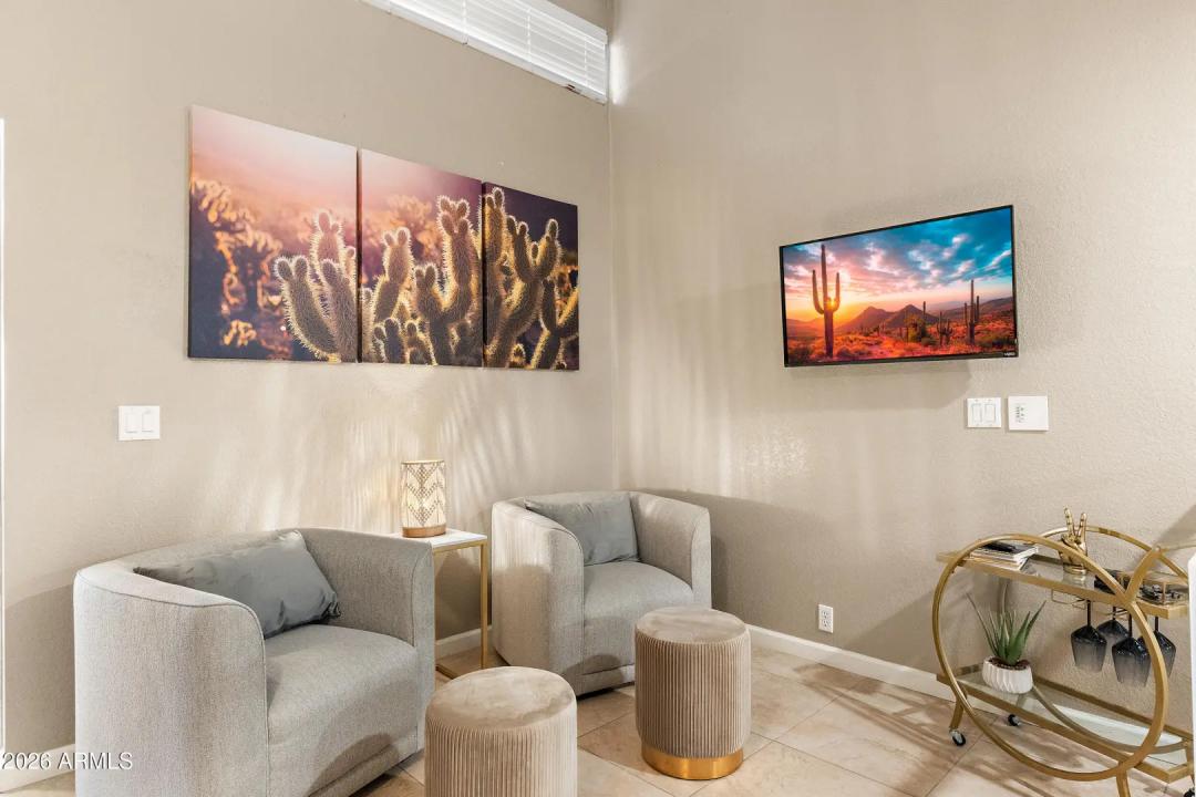 Real Estate Picture 23