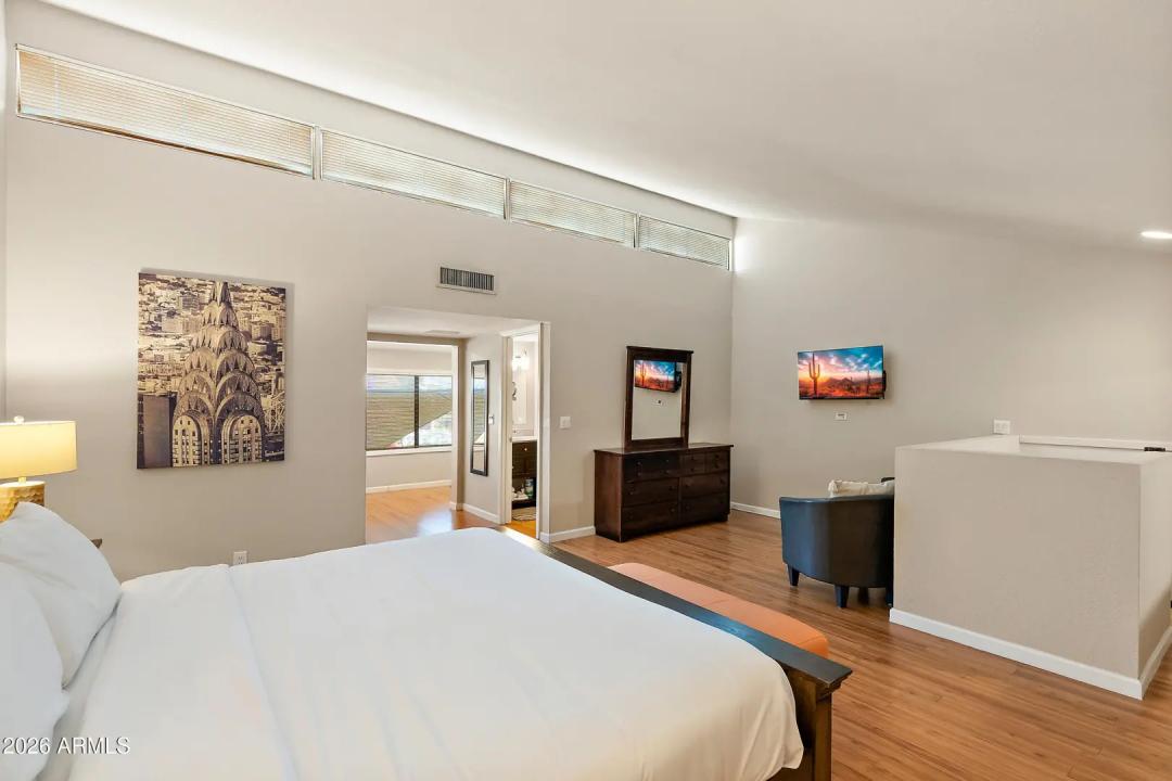 Real Estate Picture 49