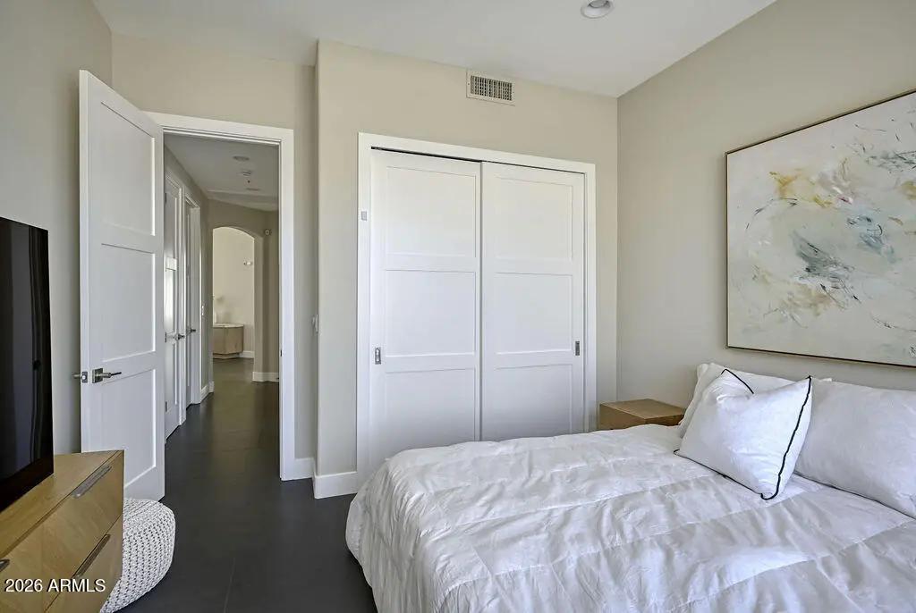 Real Estate Picture 29