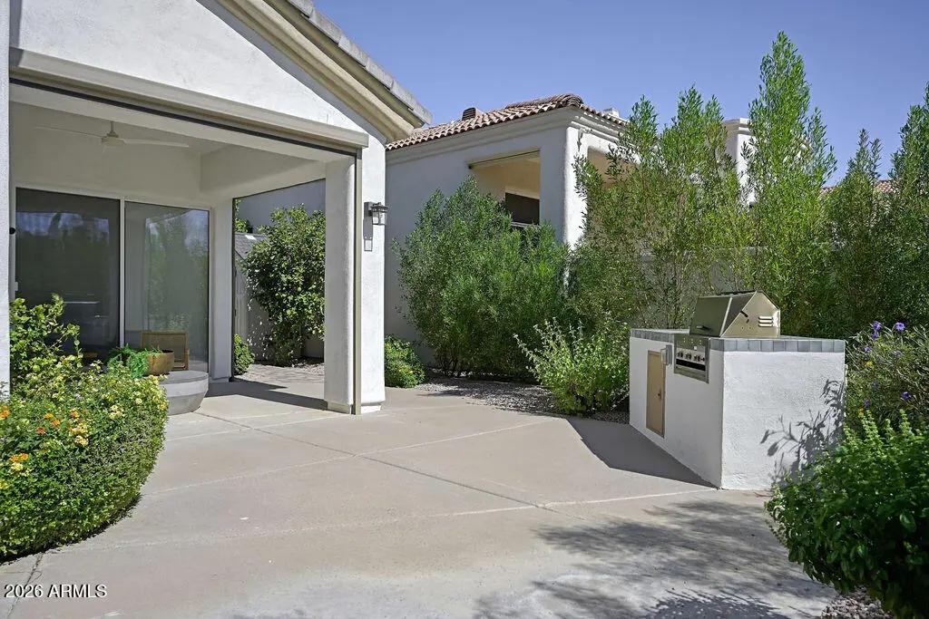 Real Estate Picture 37