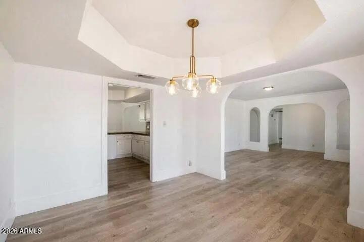 Real Estate Picture 11