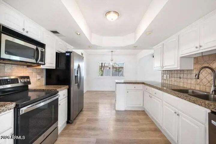 Real Estate Picture 13