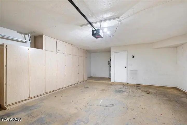 Real Estate Picture 28