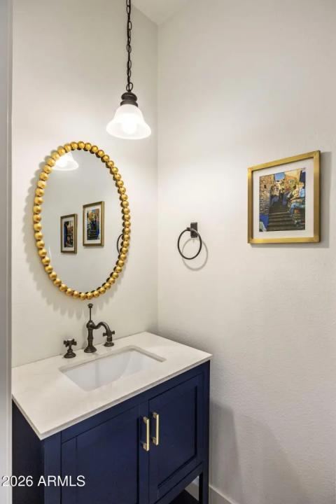 Real Estate Picture 5