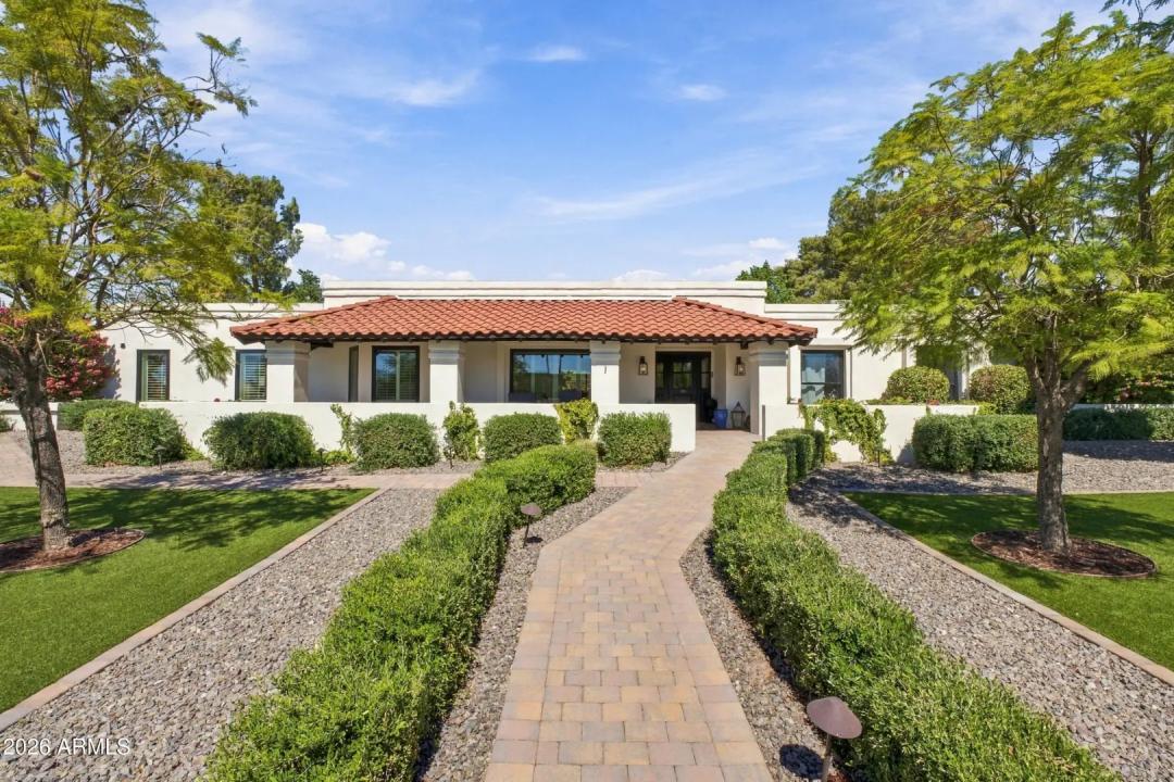Real Estate Picture 2