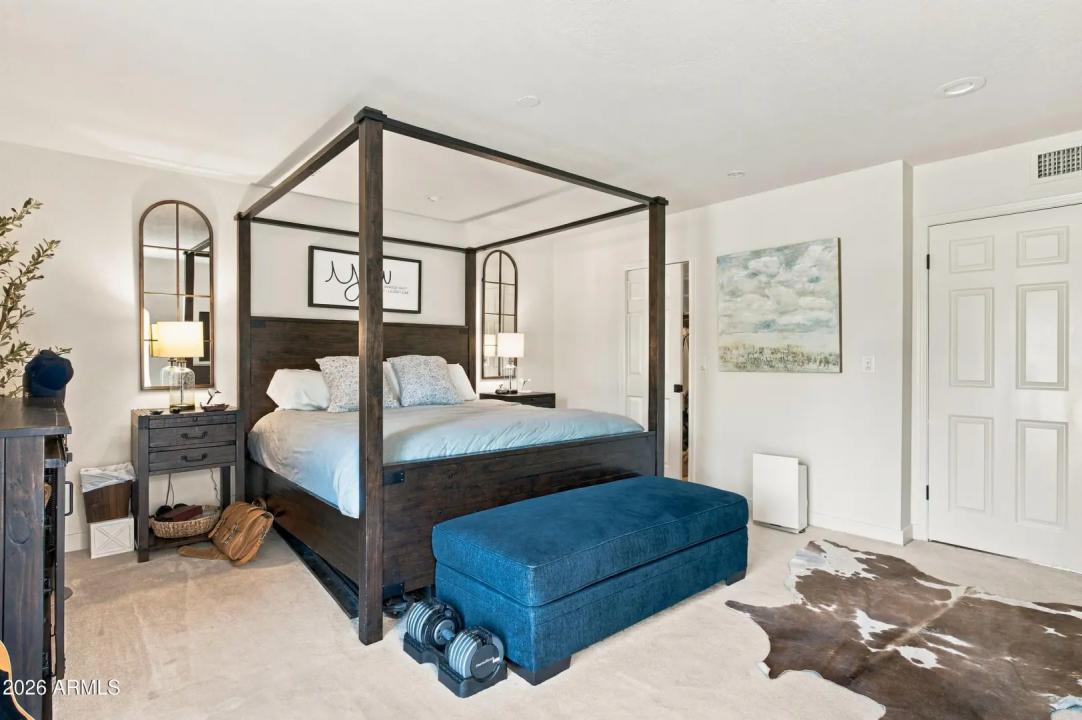 Real Estate Picture 18