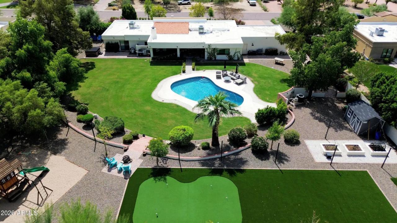 Real Estate Picture 43