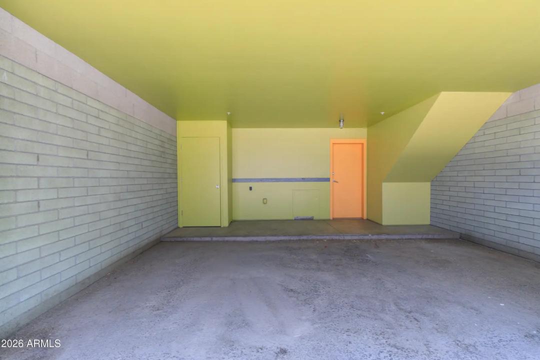 Real Estate Picture 26