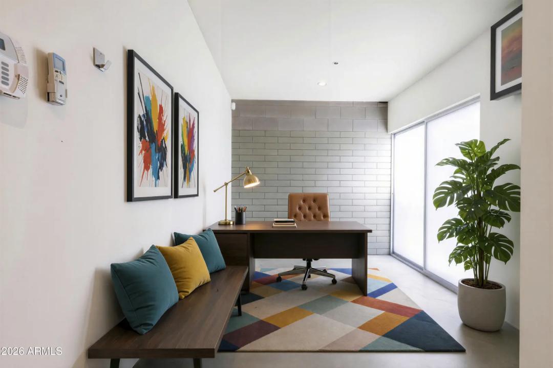 Real Estate Picture 10