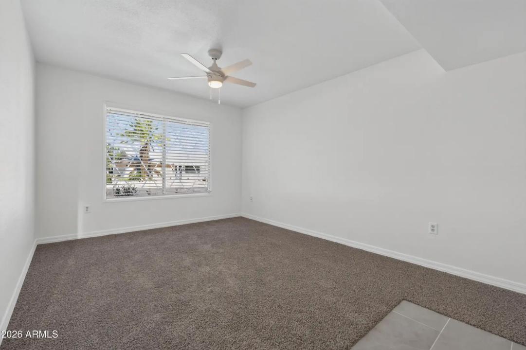 Real Estate Picture 16