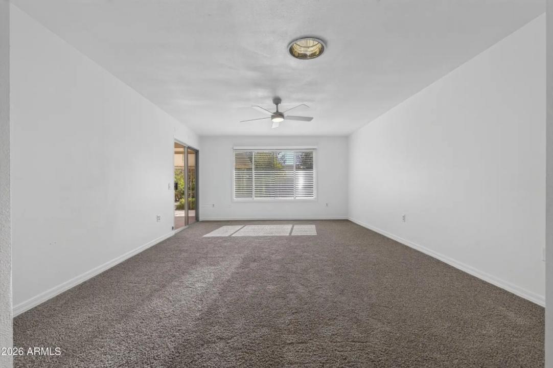 Real Estate Picture 7