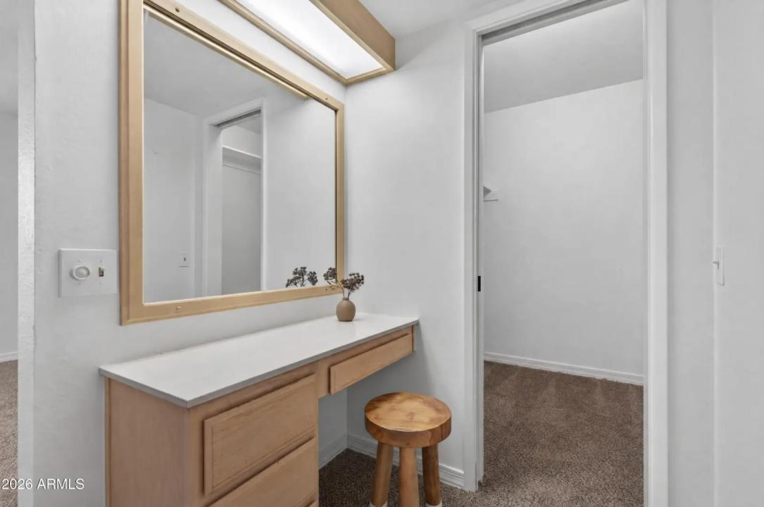 Real Estate Picture 20