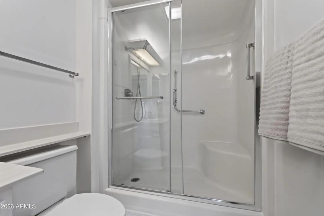 Real Estate Picture 23