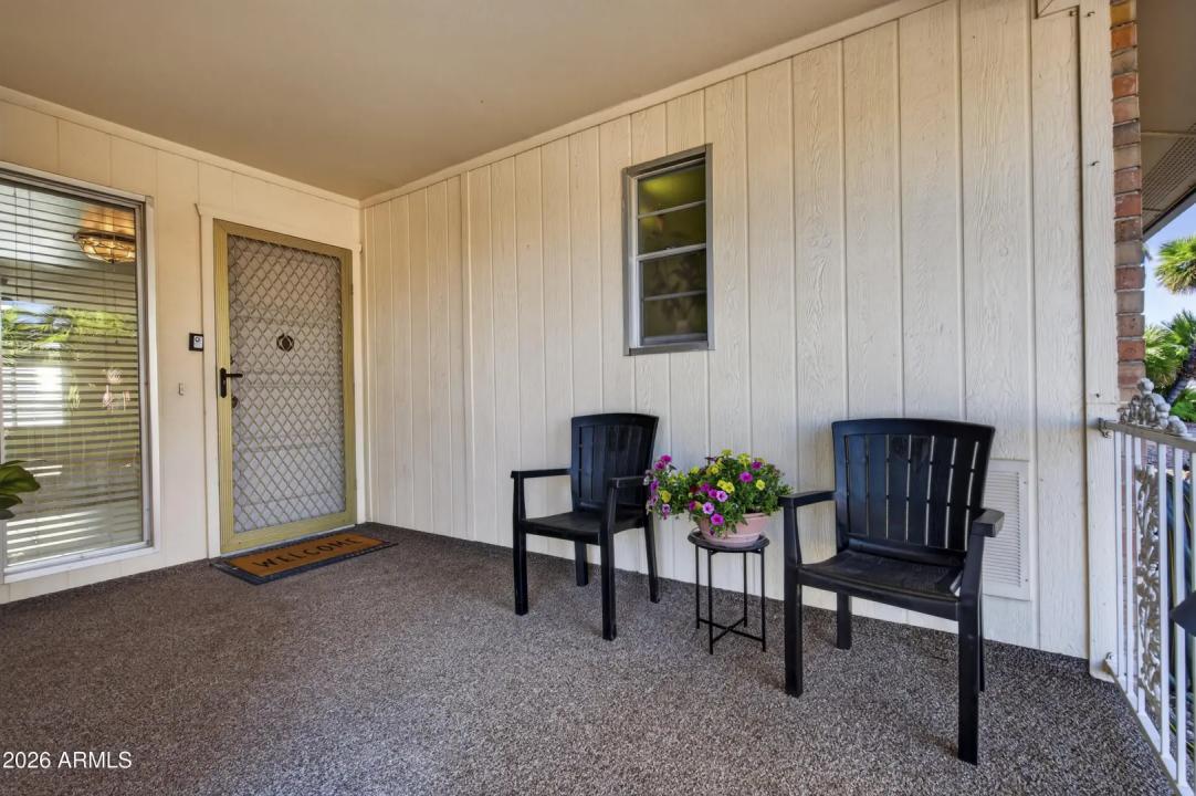 Real Estate Picture 5