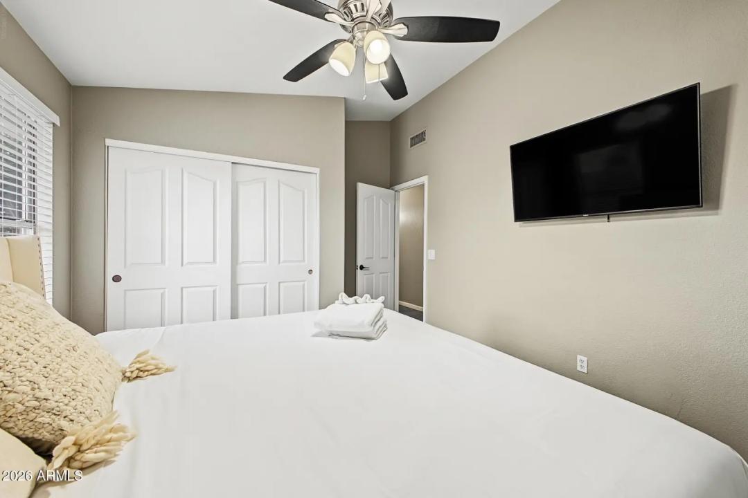 Real Estate Picture 26