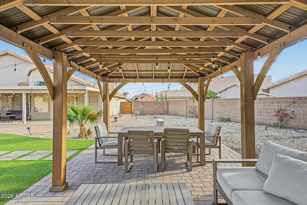Real Estate Picture 34