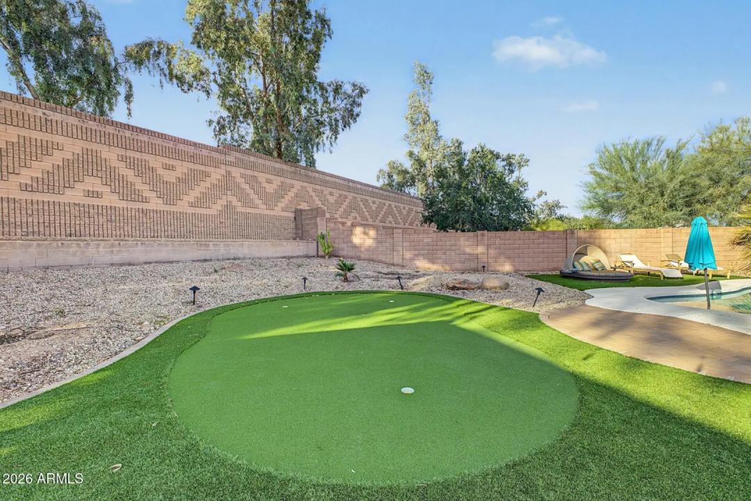 Real Estate Picture 35