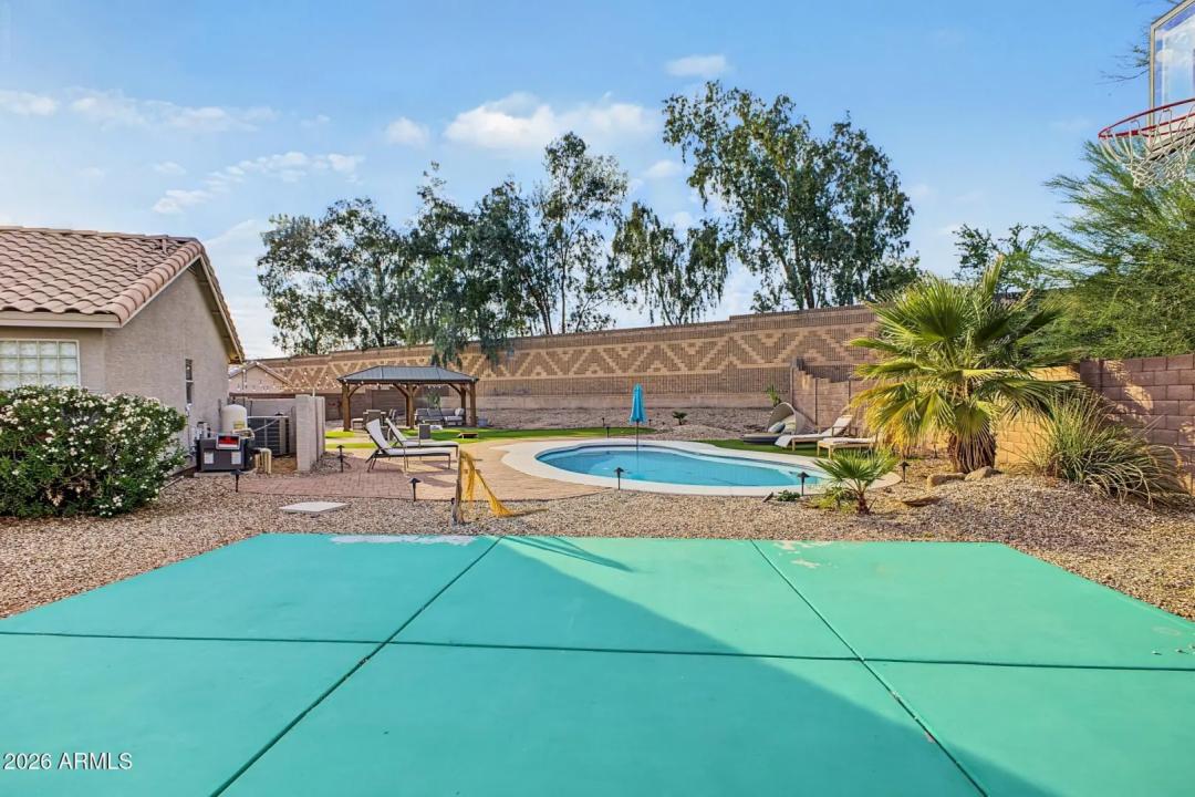Real Estate Picture 38