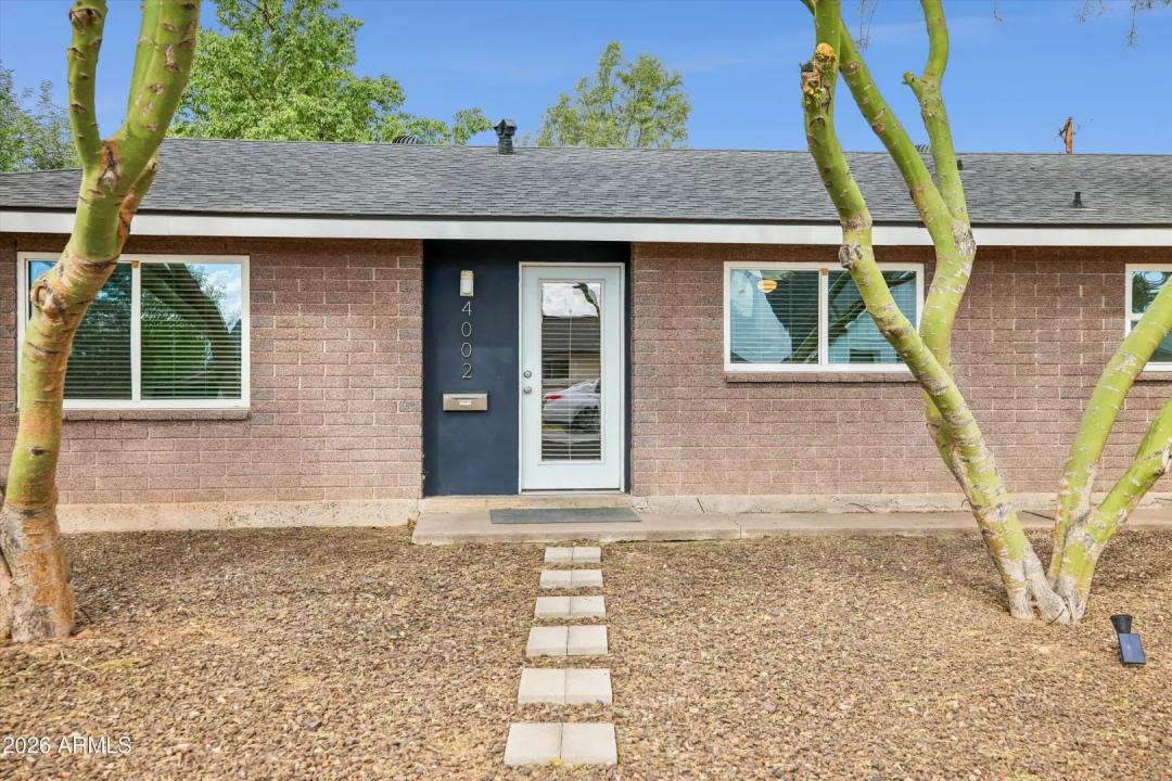 Real Estate Picture 6