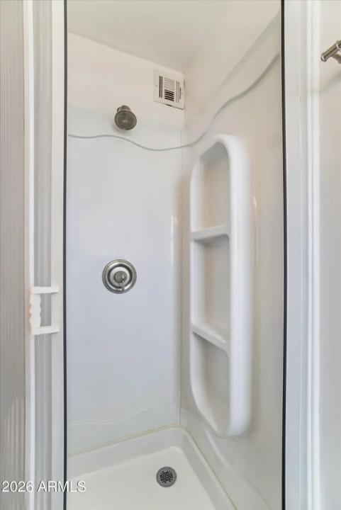 Real Estate Picture 23
