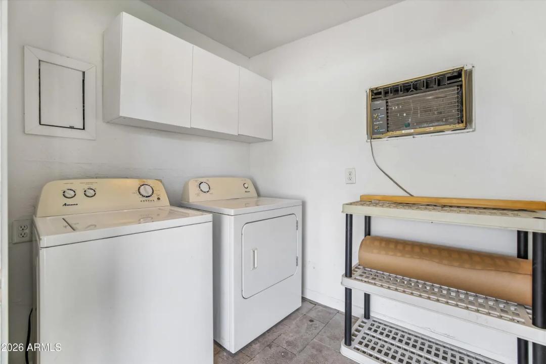 Real Estate Picture 32