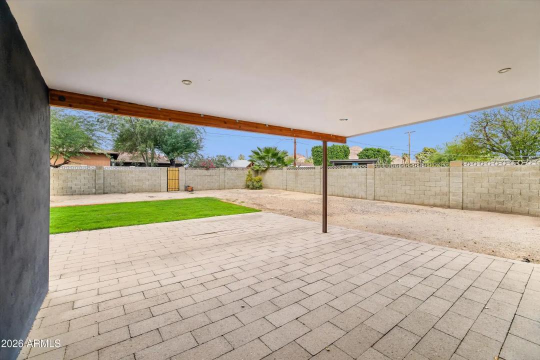 Real Estate Picture 38