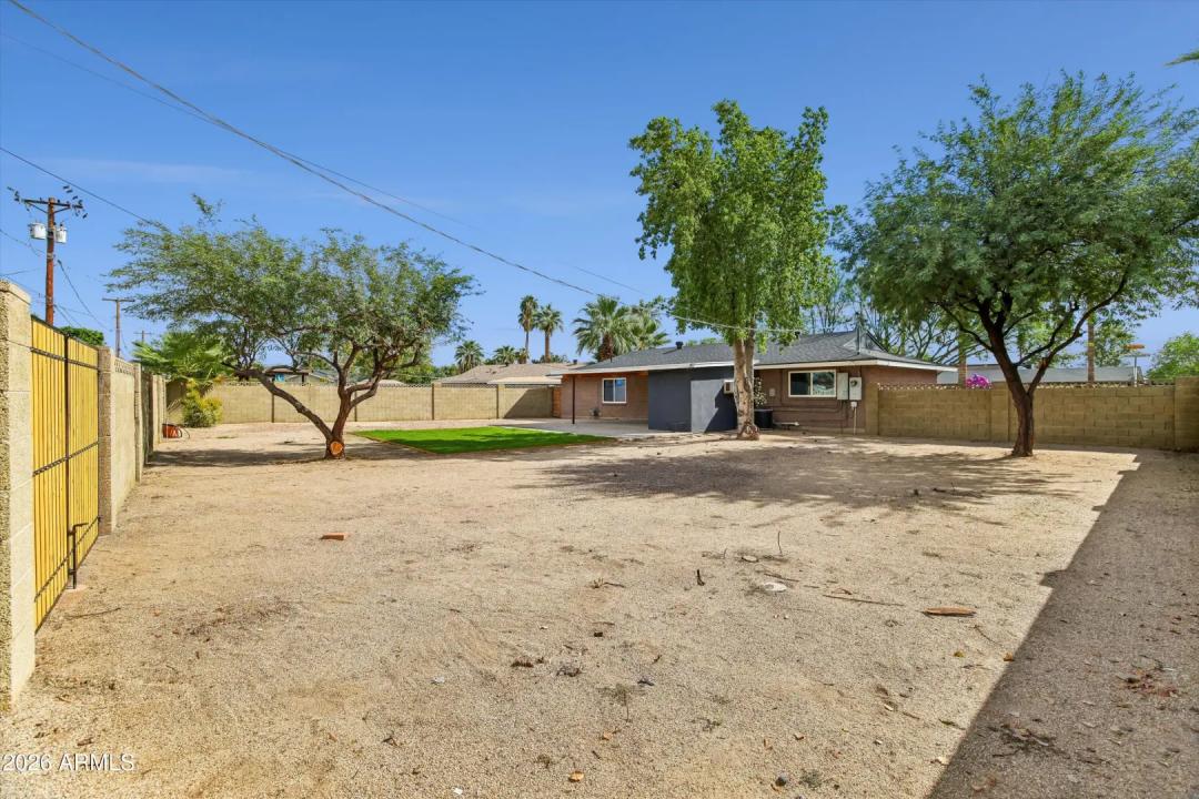 Real Estate Picture 43