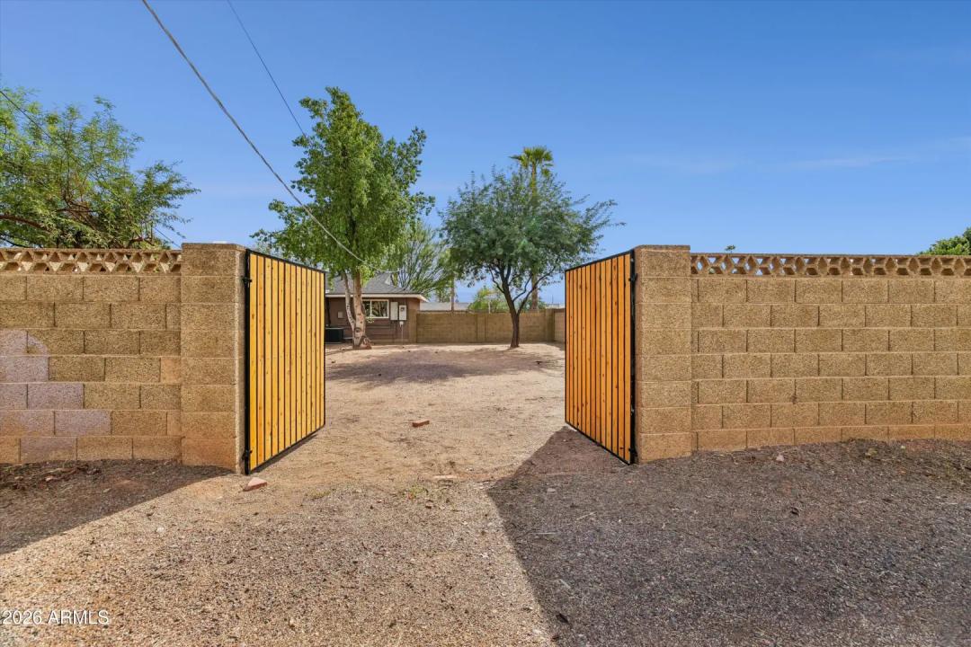 Real Estate Picture 48