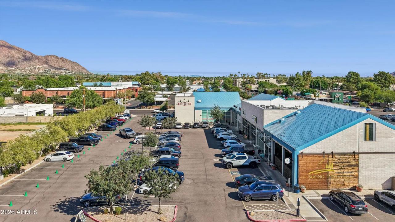 Real Estate Picture 64
