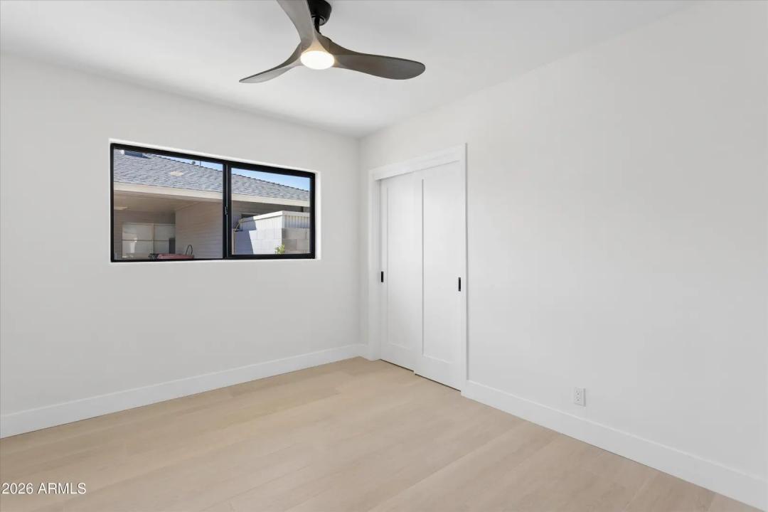 Real Estate Picture 21
