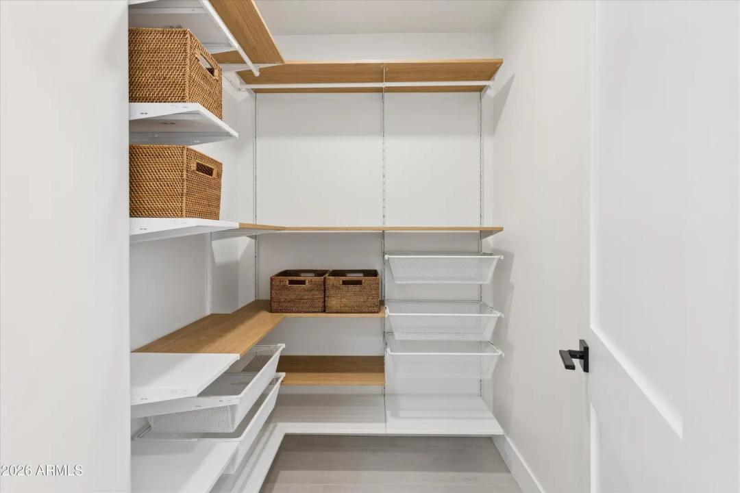 Real Estate Picture 32
