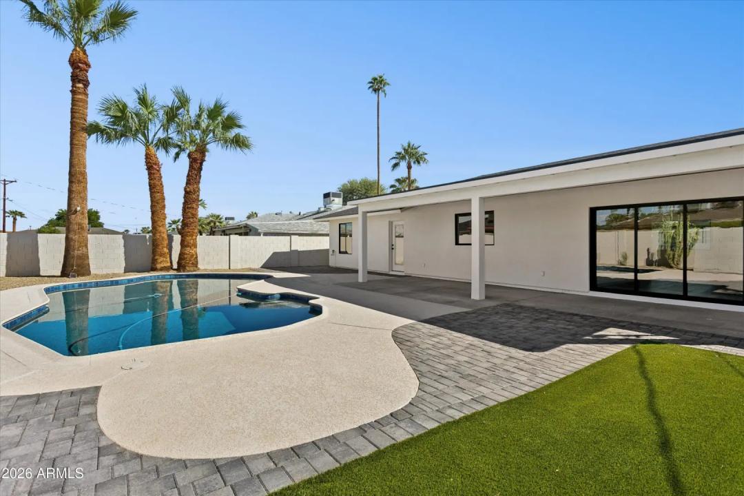 Real Estate Picture 46
