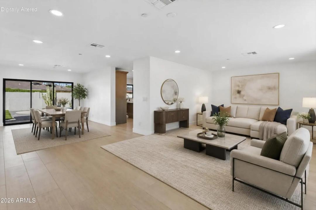 Real Estate Picture 15