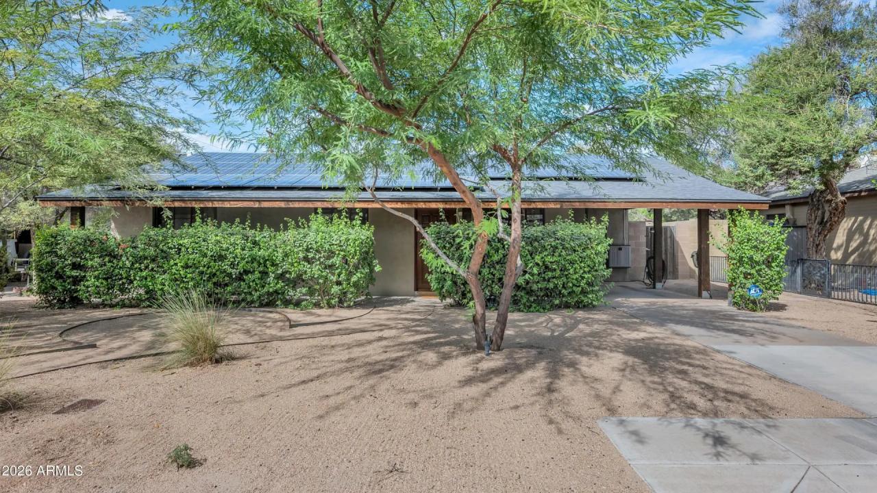 Real Estate Picture 2