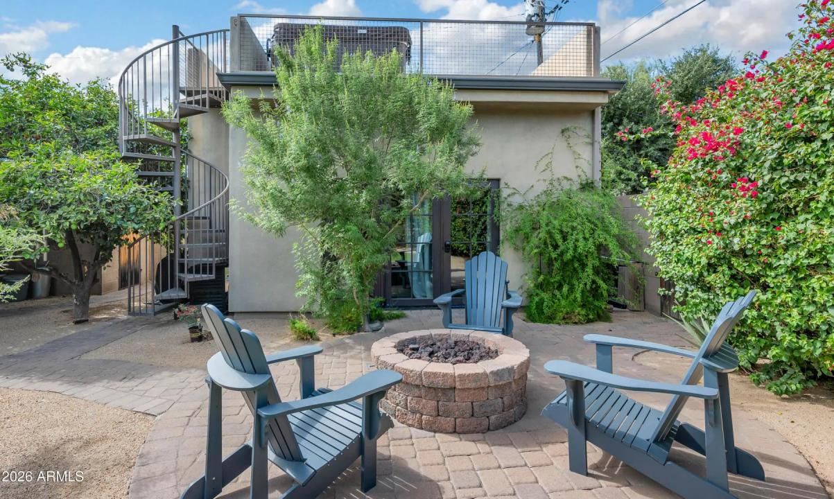 Real Estate Picture 27