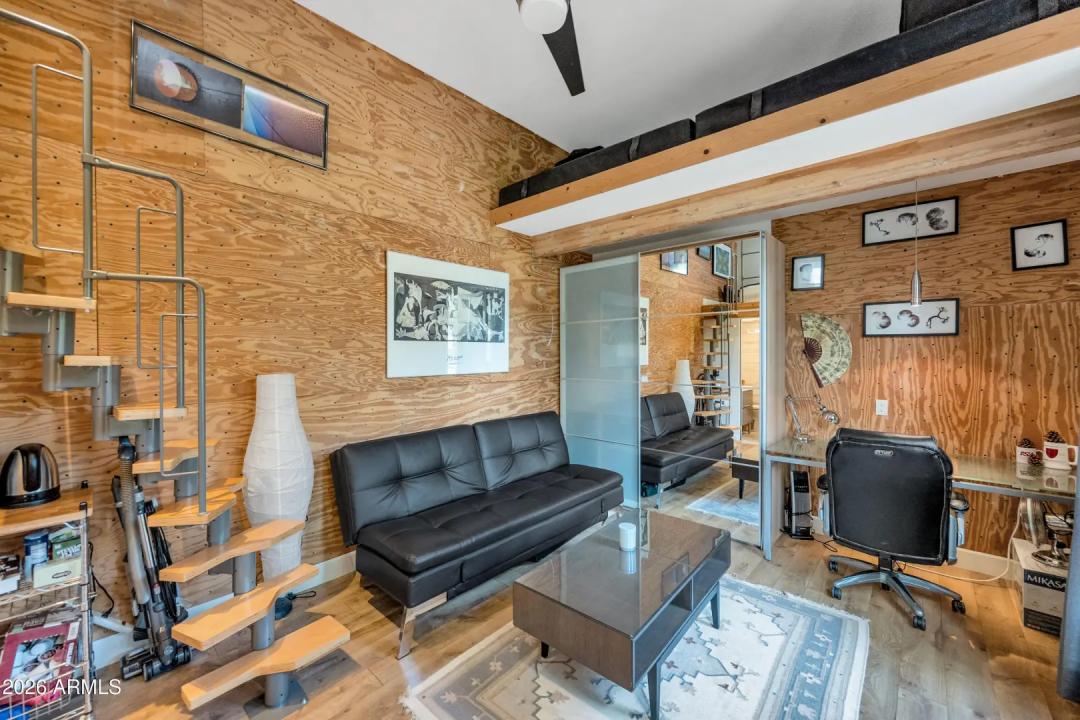 Real Estate Picture 31