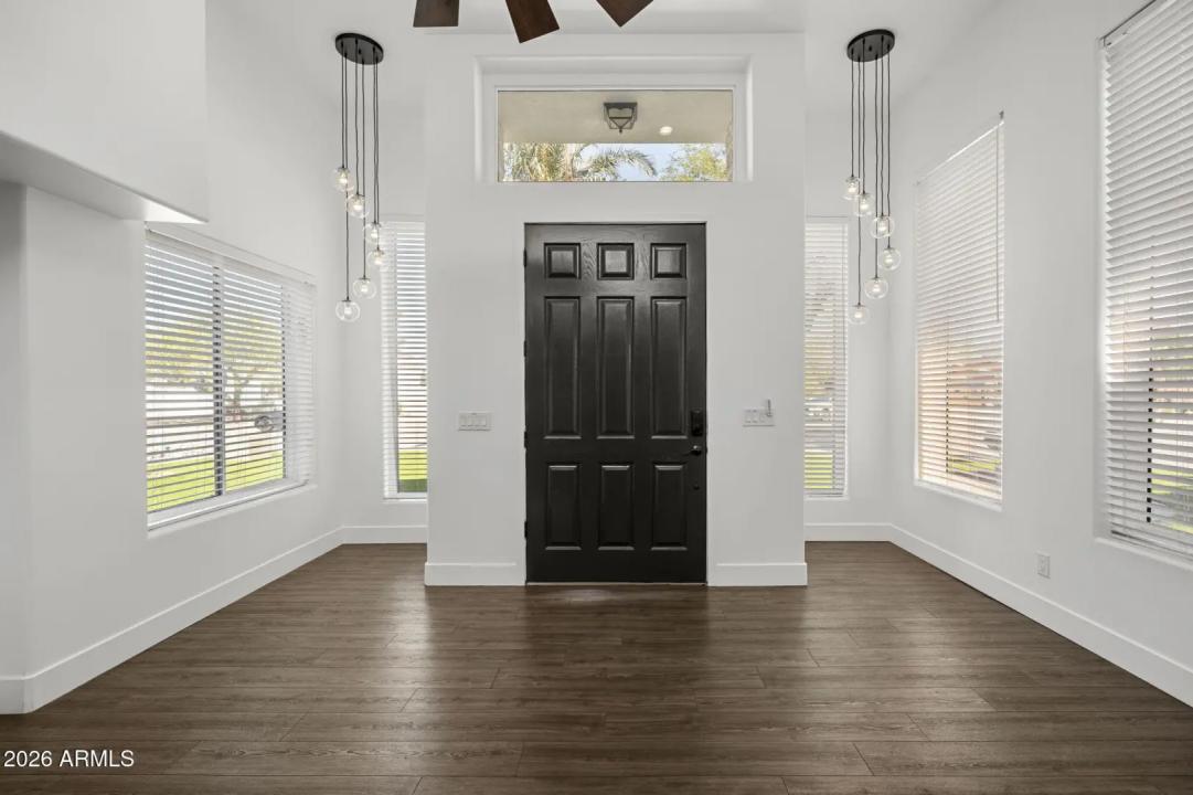 Real Estate Picture 2