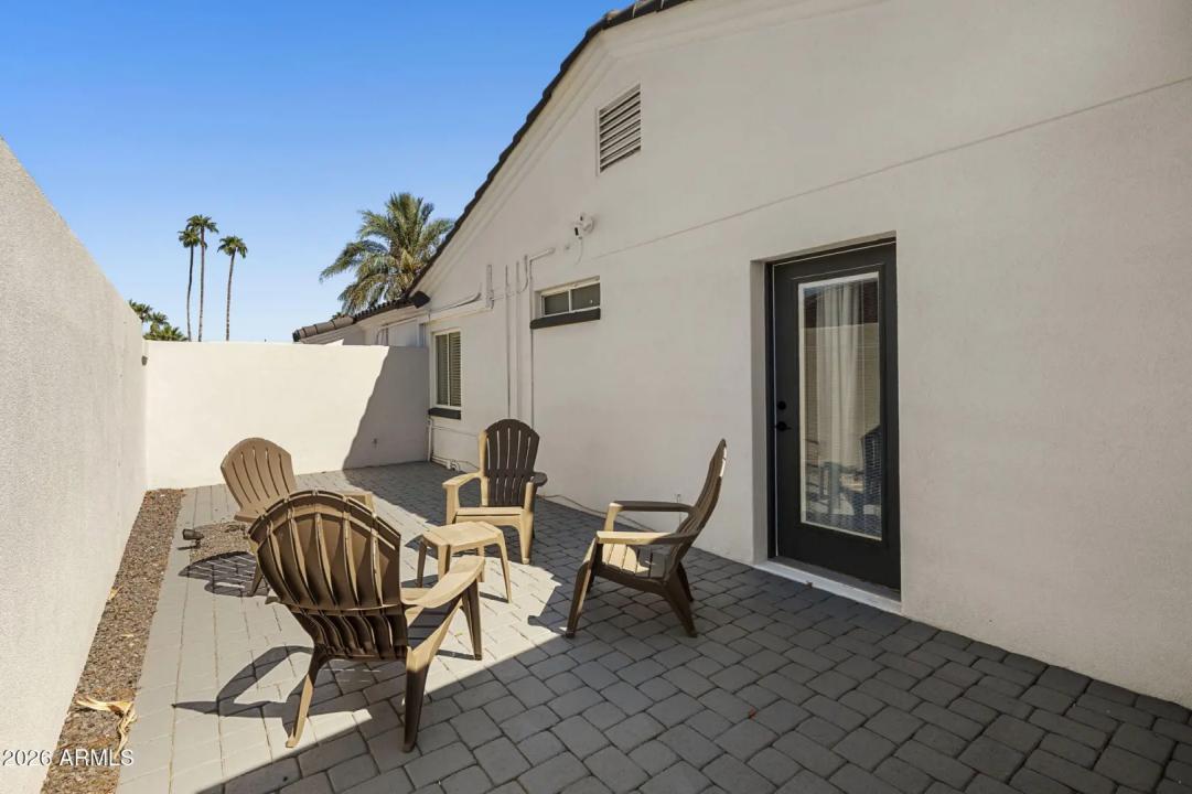 Real Estate Picture 22