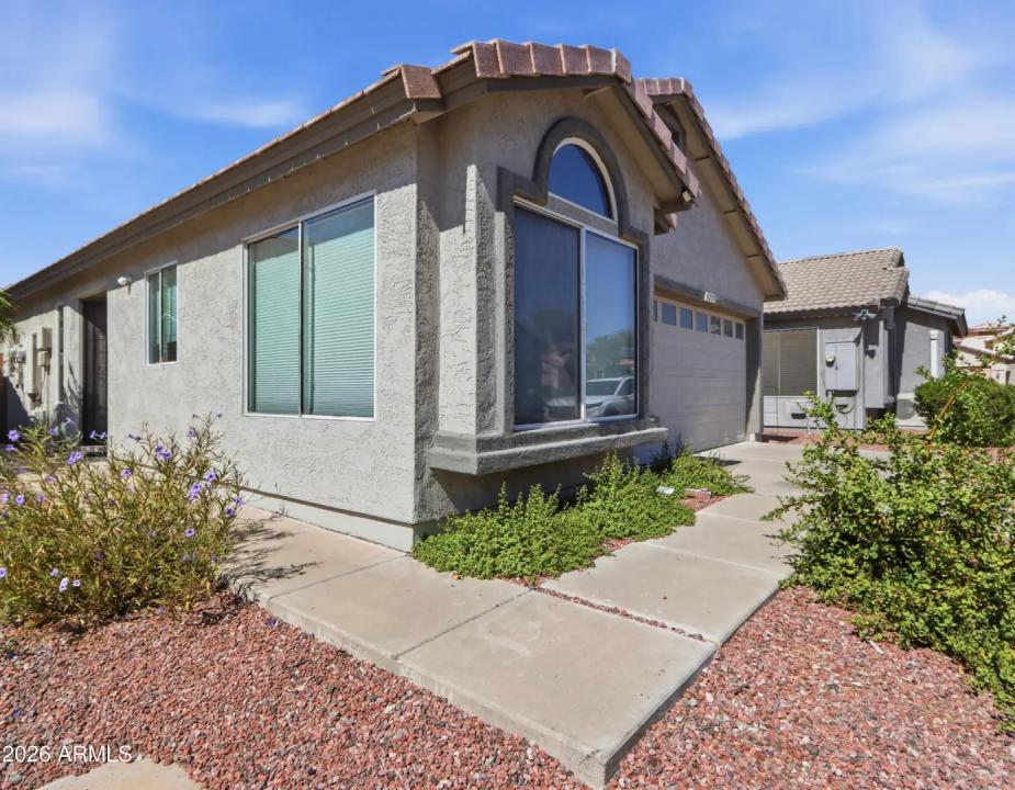Real Estate Picture 26