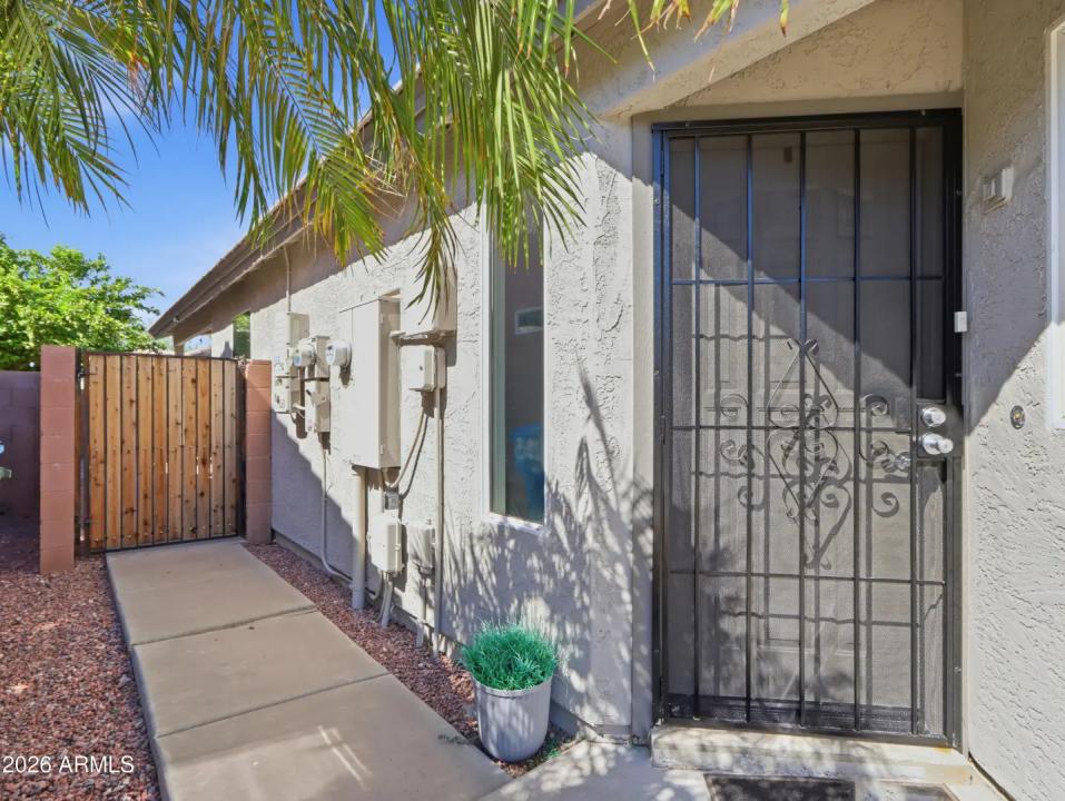 Real Estate Picture 28