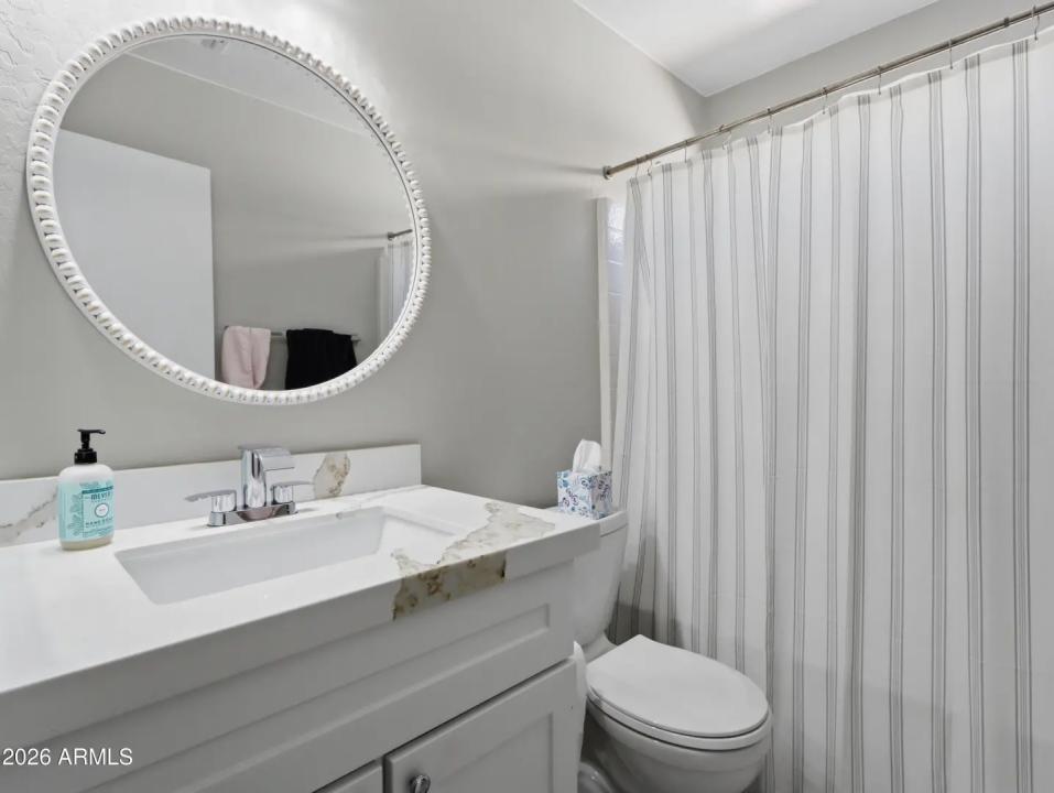 Real Estate Picture 20