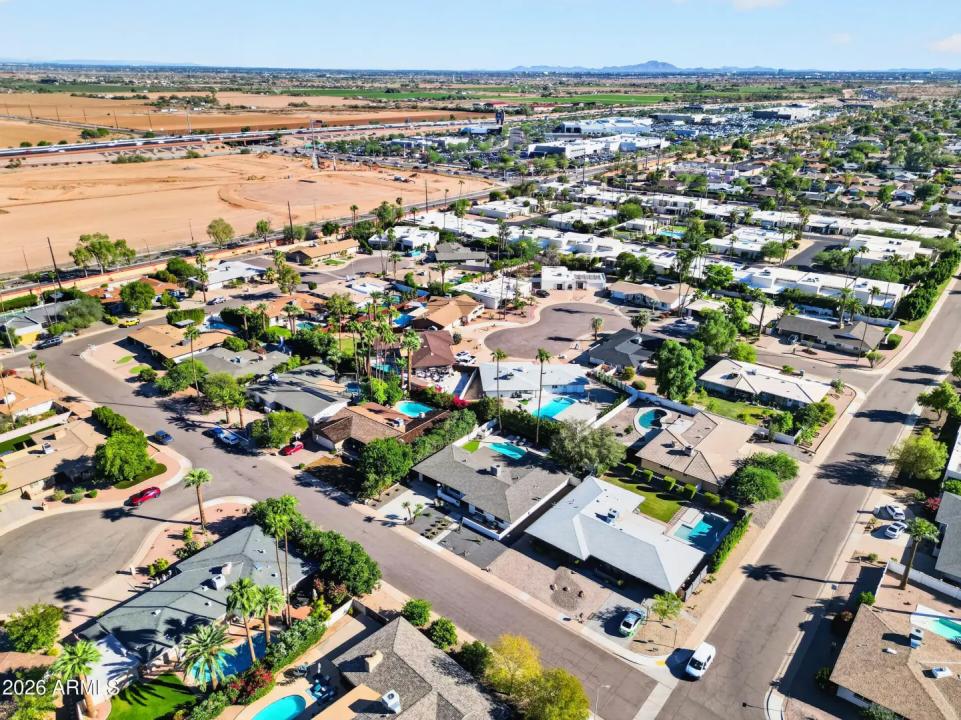 Real Estate Picture 43
