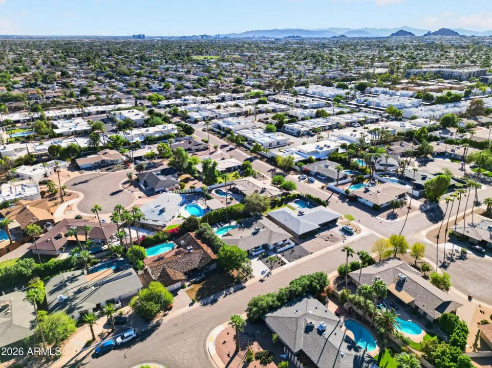 Real Estate Picture 44