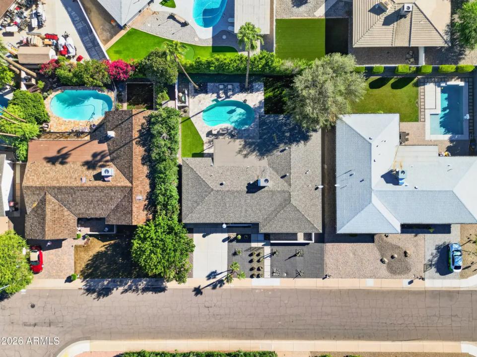 Real Estate Picture 39