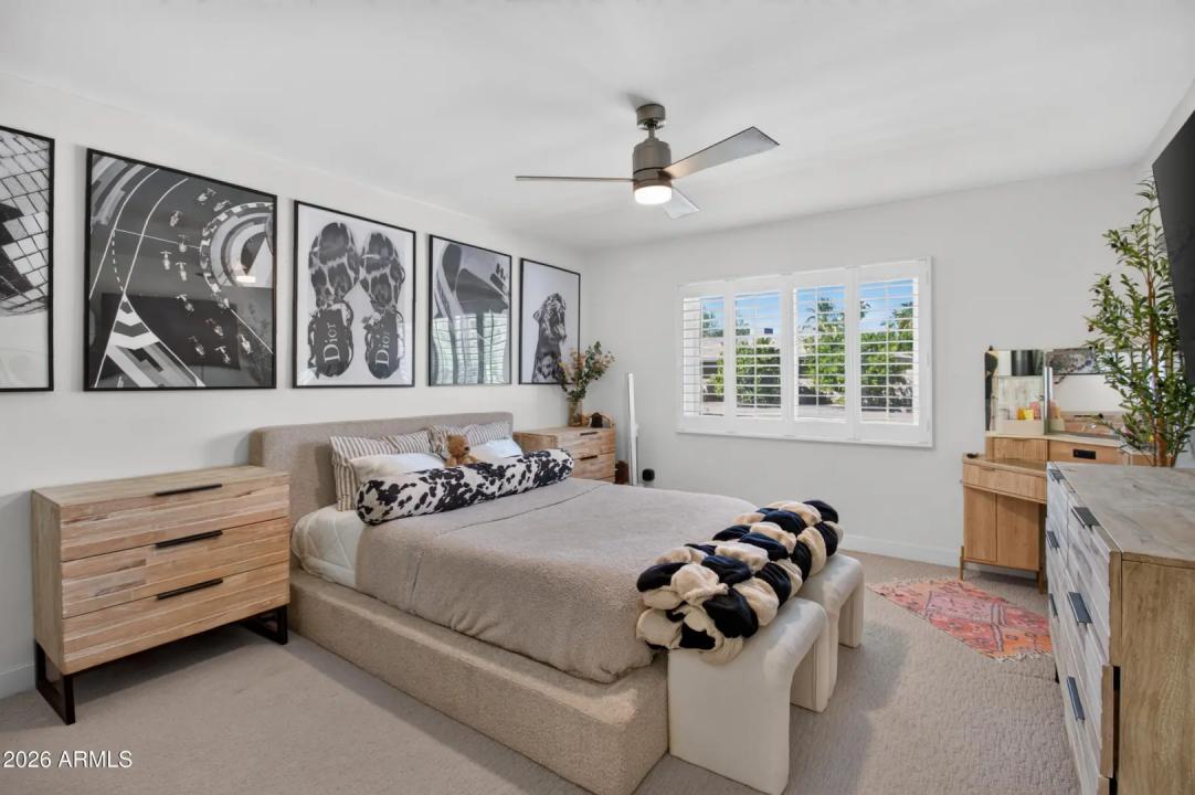 Real Estate Picture 19
