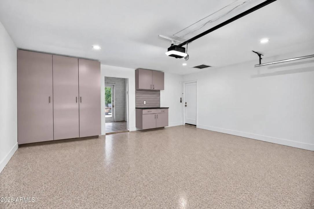 Real Estate Picture 41